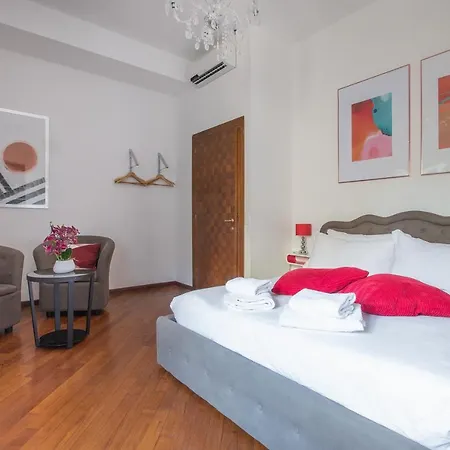 Pantheon Apartment Rom